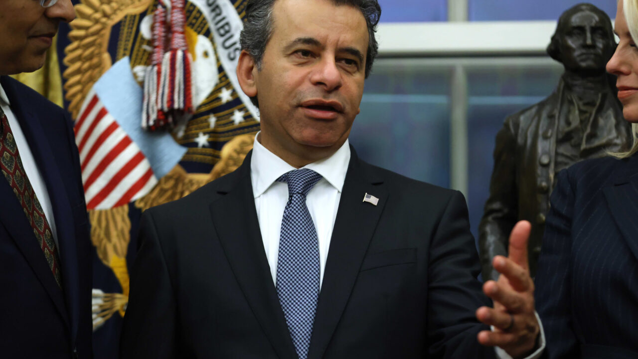 FDA chief warns U.S. is losing ground to China in early drug development, calls for faster trial approvals]