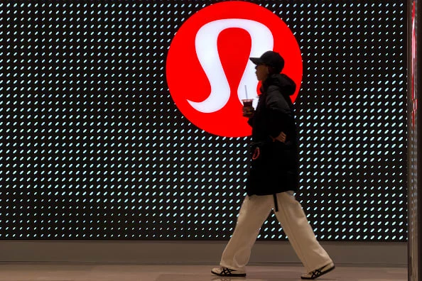 Lululemon Issues Disappointing 2026 Forecast Amid Rising Tariff Costs and Escalating Proxy Battle with Founder Chip Wilson.]