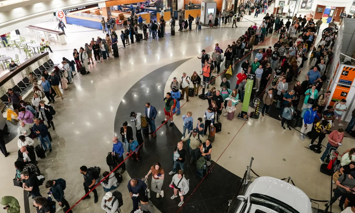Trump Considers National Guard Deployment as TSA Staffing Crisis Deepens Amid Ongoing DHS Shutdown]