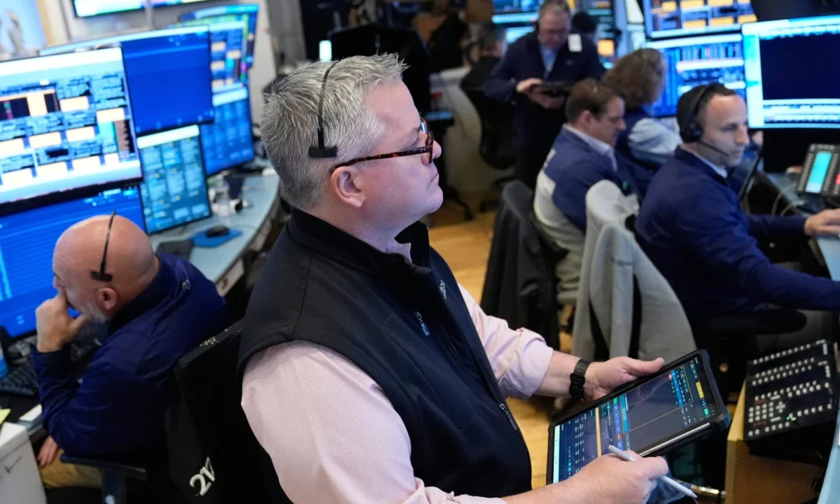 Oil Prices Plunge as Strait of Hormuz Reopens, U.S. Stocks Surge to New Records