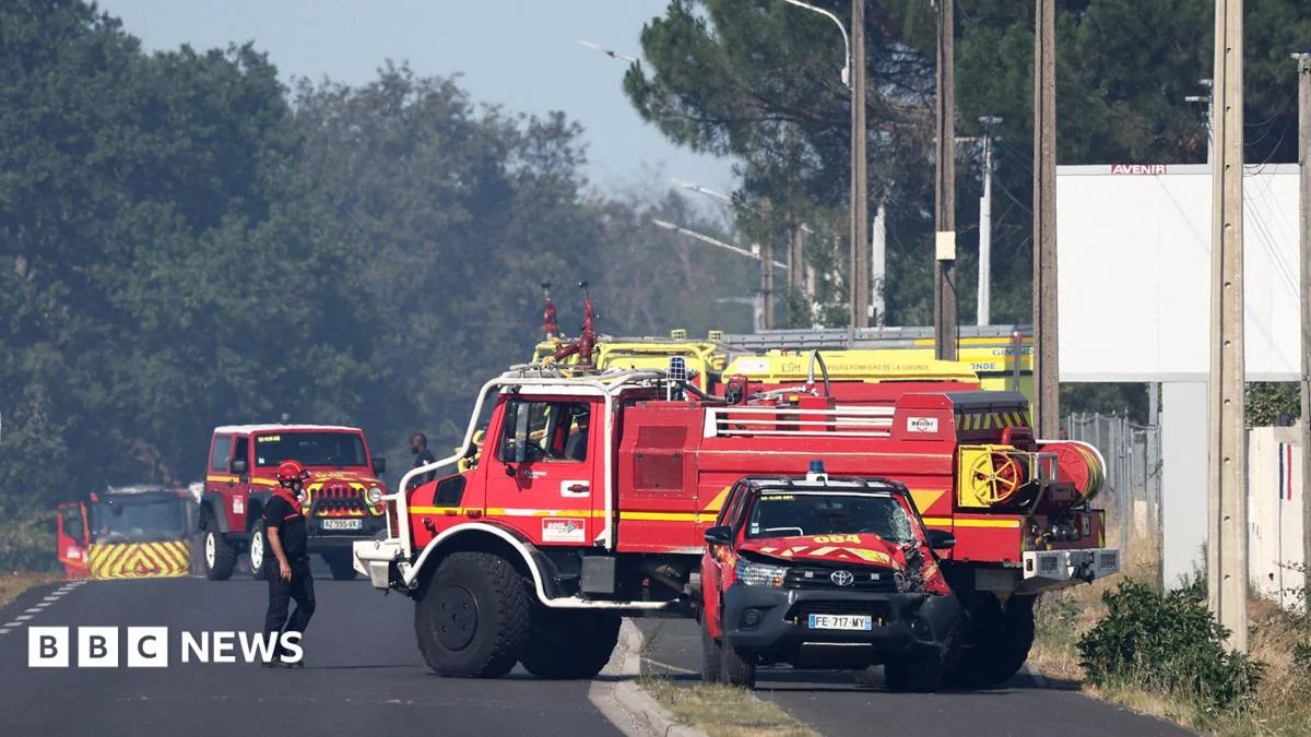 Massive Wildfire Rages Unchecked in Southern France as Nation Grapples with Record-Breaking Blaze Season