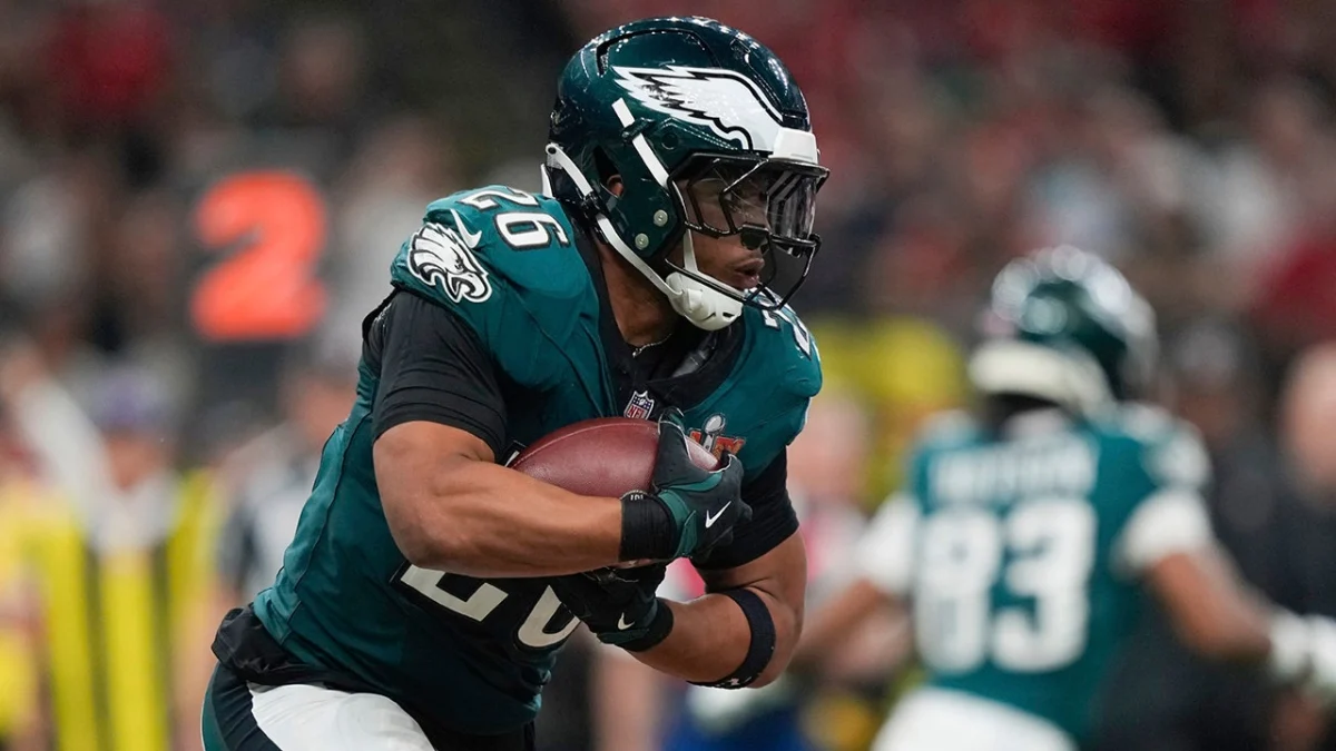 Saquon Barkley Throws Support Behind MLB Players Amidst Salary Cap Debate