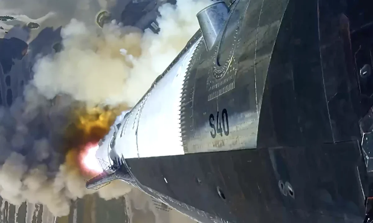 SpaceX Achieves Starlink Deployment with Upgraded Starship, But Booster Suffers Another Setback