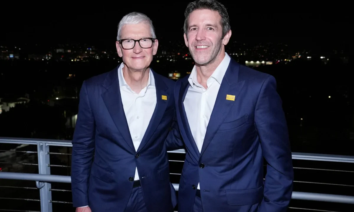 Apple CEO John Ternus started Tuesday. His $55 million award starts next year | Fortune