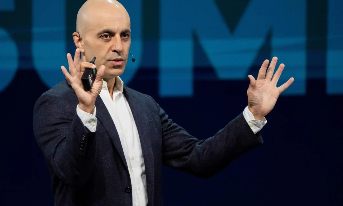 Databricks CEO Ali Ghodsi’s Counter-Intuitive Strategy for Hypergrowth: Less Meetings, More Impact