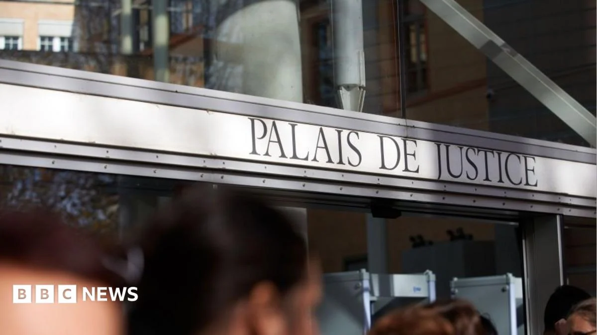 Parent Jailed for Six Months in France After Threatening Primary School Teacher