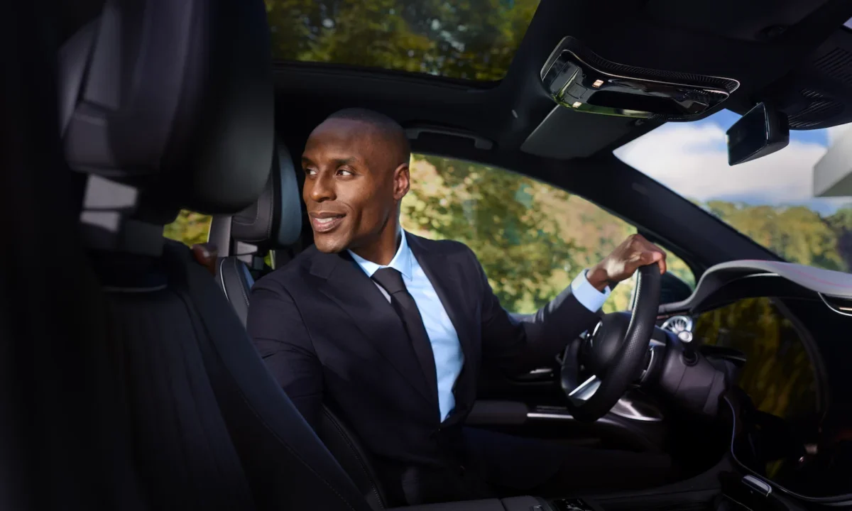 Why Blacklane Is My Go-To Chauffeur Service for High-Stakes Travel — and How to Use Credits to Pay for It.