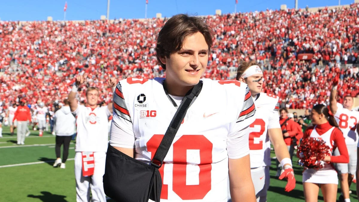 Ohio State’s Julian Sayin Out Indefinitely, Raising Concerns for Buckeyes’ Championship Aspirations